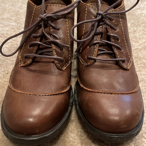 Born lace up heeled ankle boots - Picture 4 of 8